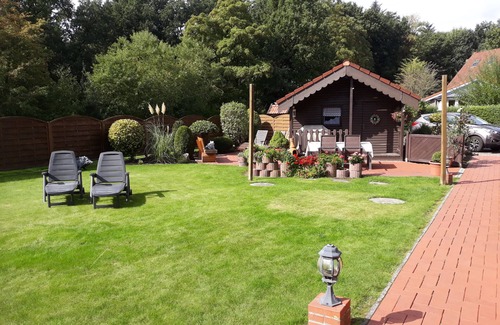 Moorweg Apartment | Cozy vacation apartment, pet friendly, ideal for families. Children,