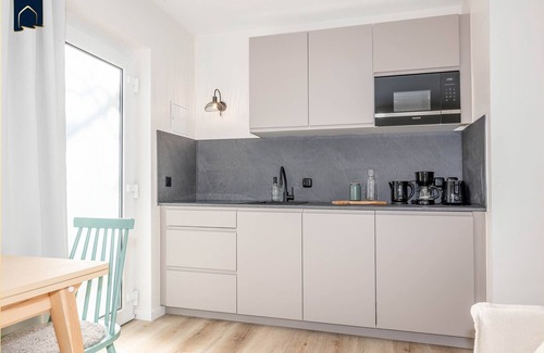 Benz Apartment | Cozy vacation apartment with terrace - quiet location near lake and beach