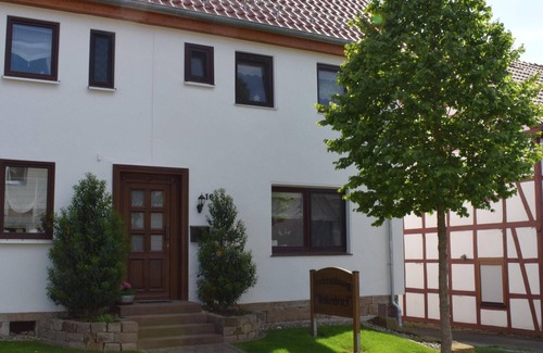 Friedrichsfeld House | Cozy vacation home for up to 8 pers., 4 bathrooms, W- Lan, sauna house, dog allowed