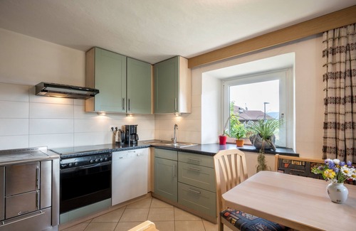 Maranza Apartment | Cozy vacation apartment in South Tyrol, 4 to 10 persons, pet-friendly!