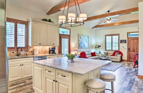 Valrico House | Cozy Valrico Home w/ Grill ~ 14 Mi to Tampa!