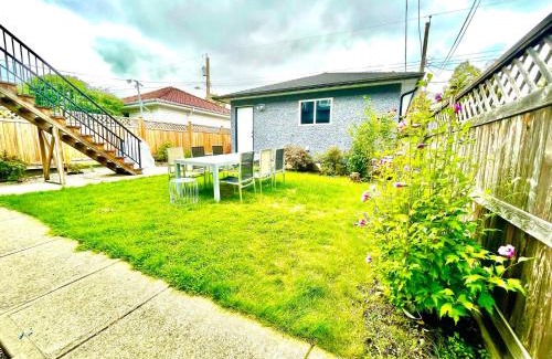 Renfrew-Collingwood House | Cozy Vancouver Retreat with Backyard Oasis