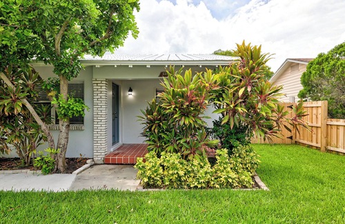 Fort Pierce Villa | Cozy Villa #1, 3 minutes from Downtown & 10 minutes to the Beach