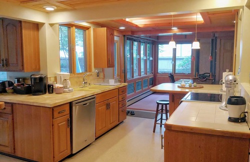 Allegany House | Cozy Village Hideaway near St Bonaventure University & Holiday Valley w/WiFi