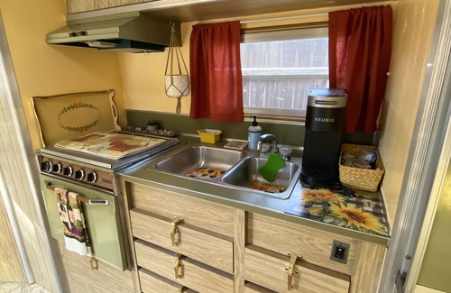 Santa Ynez House | Cozy Vintage Trailer Wine Country Retreat
