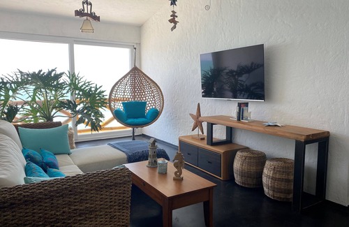 Punta Blanca House | Cozy waterfront home, Punta Blanca