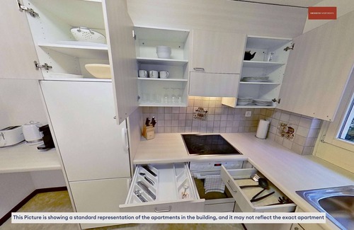 Seebach Apartment | Cozy Zürich 3BR w/Balcony & Kitchen