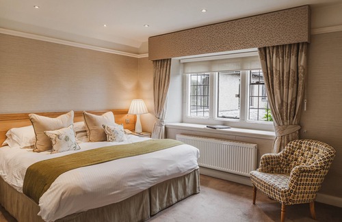 Troutbeck Bridge Hotel | Cragwood Country House Hotel