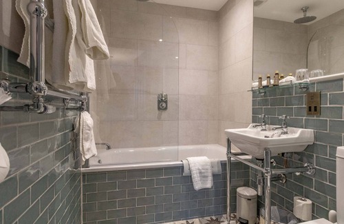 Troutbeck Bridge Hotel | Cragwood Country House Hotel