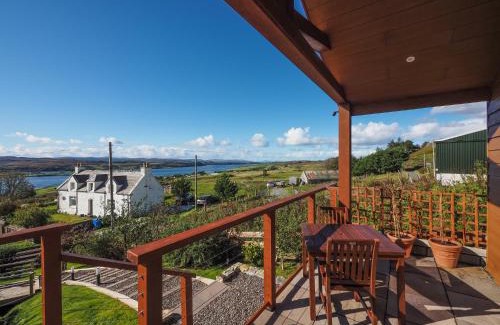 Eyre House | Craigard Chalet