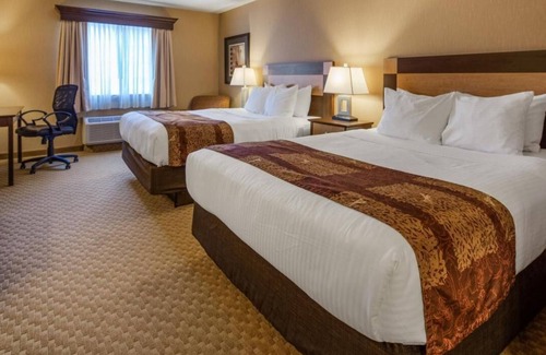 Crandon Hotel | Crandon Inn and Suites