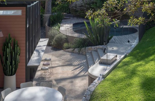 Whale Beach House | Crane Lodge blends the beauty of nature with unmatched luxury.