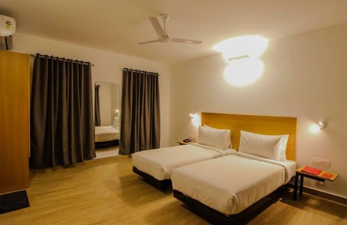 Ashvem House | Crazy Homes Stay near Ashvem Beach/Goa
