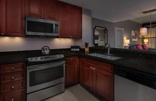 Williamsburg Villa | Create lasting memories , at Marriott's Manor Club at Ford's Colony.