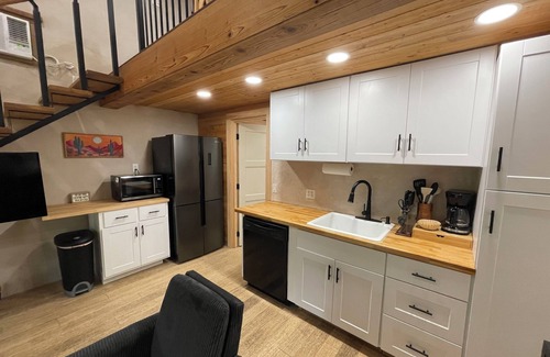 Nemo Cabin | Creek Cabin at The Wildflower Woods