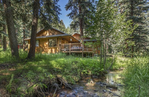 Shadow Mountain Cabin | Creekside Cabin WOW🌲