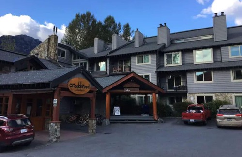 Whistler Creekside Condo | Creekside Lofted 1BR:Sleeps 4,Pool,Parking&Near Restaurants, Lakes and Shops!