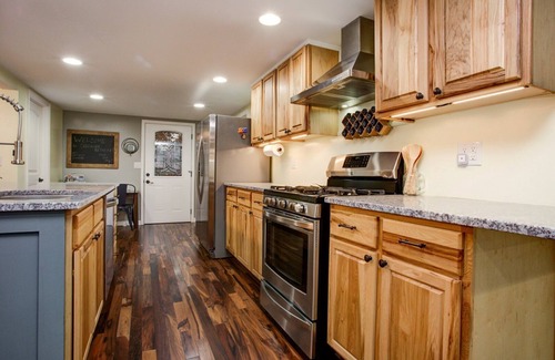 Weaverville Cabin | Creekside Retreat on the Creek with fire pit