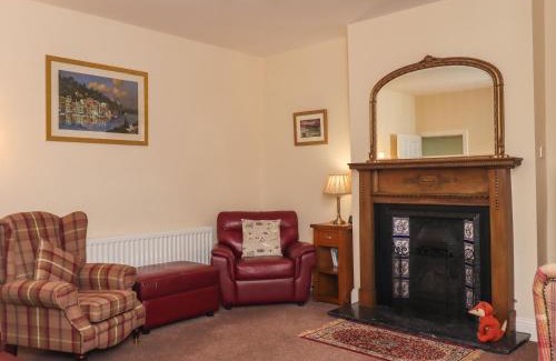 Amble House | Creel Cottage, Blackwood Street