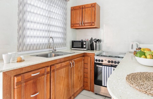 Anse La Mouche Apartment | Creole Breeze Self Catering Apartments