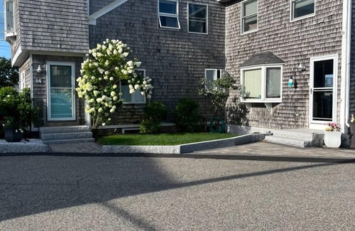 Camp Ellis House | Crisp, clean beach house - Across from beach-free linens.