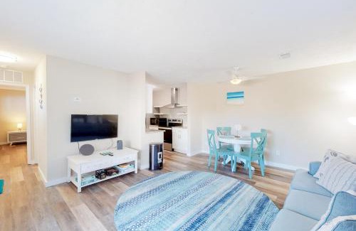Miramar Beach Apartment | Cross Creek Club 29