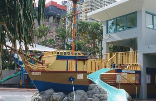 Surfers Paradise Apartment | Crown Towers Resort Private Apartments