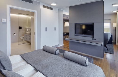 Orestad Hotel | Crowne Plaza Copenhagen Towers by IHG