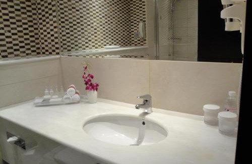 Al-Hamra'a Hotel | Crowne Plaza Jeddah by IHG