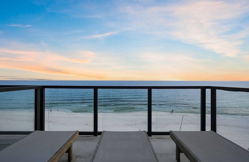 Crystal Beach House | Crystal Clear - Beach Front Property with Private Pool Area, Rooftop Deck & Theater