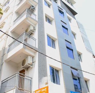 Marathahalli Hotel | Crystal Suites