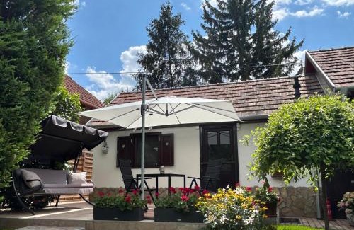Velence Apartment | CSAOL Apartman ház
