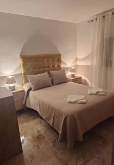 Andujar Apartment | Cuadro de la Virgen - Vivienda Turistica