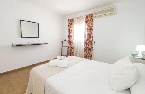 Ardales House | Cubo's Casa Camino del Cantinero