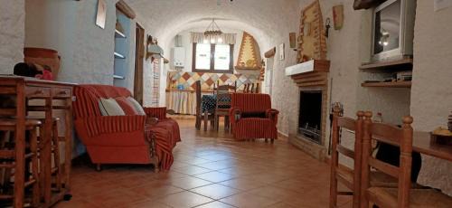 Cullar House | Cueva el Monteron