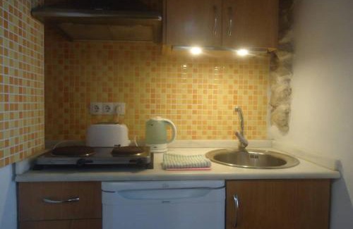 Alicante City Centre Apartment | Cueva Santa Cruz