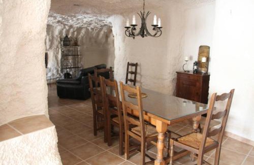 La Alqueria House | CUEVAS AL ANDALUS - Alegria