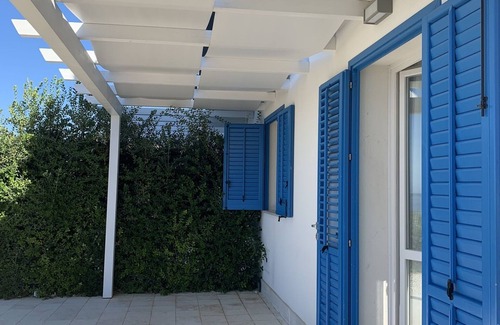 Macari House | Cuffa house with sea view