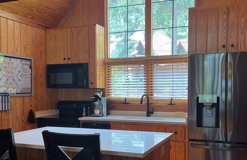 Lake Oconee Cottage | Cuscowilla Golf Cottage/ Lake Oconee