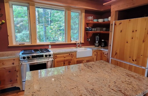 Port Orford Cabin | Custom A Frame Cabin n-Firepit & Grill-WIFI & W/D-nPet Friendly!nClose to Beach!