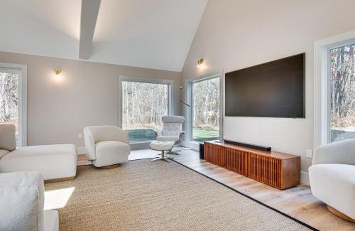 South Eliot House | Custom-Built Home Near Piscataqua River!