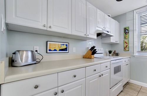 Tybee Island House | Cute 2br/2ba Lighthouse View Cottage ~Walk to the beach