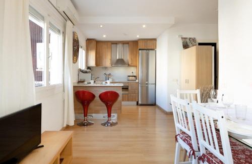 Les Corts Apartment | Cute Apartment in Sants Station with HBO & Alexa & AC