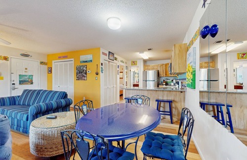 Seagrove Beach Condo | Cute ground floor condo w/shared pool, access to shuffleboard and tennis