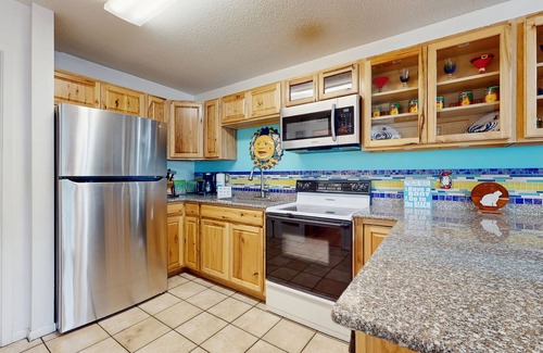Seagrove Beach Condo | Cute ground floor condo w/shared pool, access to shuffleboard and tennis
