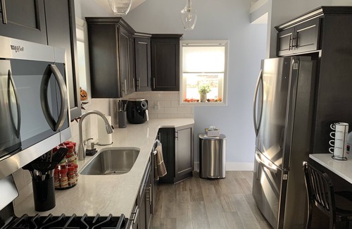 Caro House | Cute little bungalow on M-81