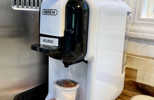 Brevard Cottage | CUTE LITTLE COTTAGE NEAR DOWNTOWN BREVARD