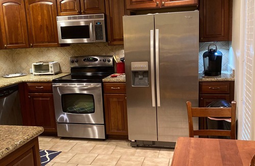 Oxford Condo | Cute Oxford Condo 2 Blocks From The Square