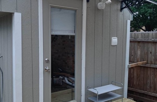 Dallas House | Cutest Entire House for Stay in Dallas