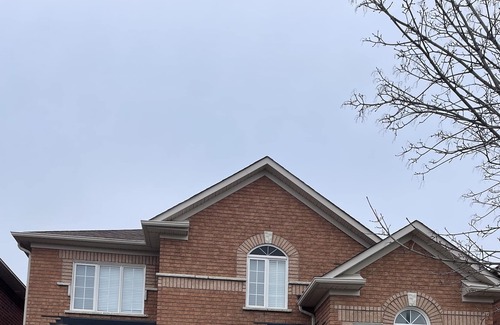 Aurora House | Cuzy 2 bedrooms basement apartment @ Aurora